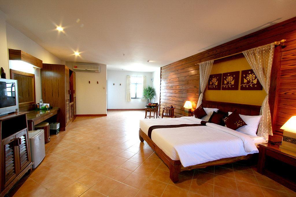 Hotel Bel Aire Patong Exterior foto